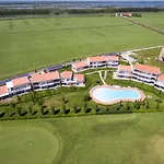 Tee 10 Apartments