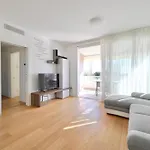 Tee 10 Apartments